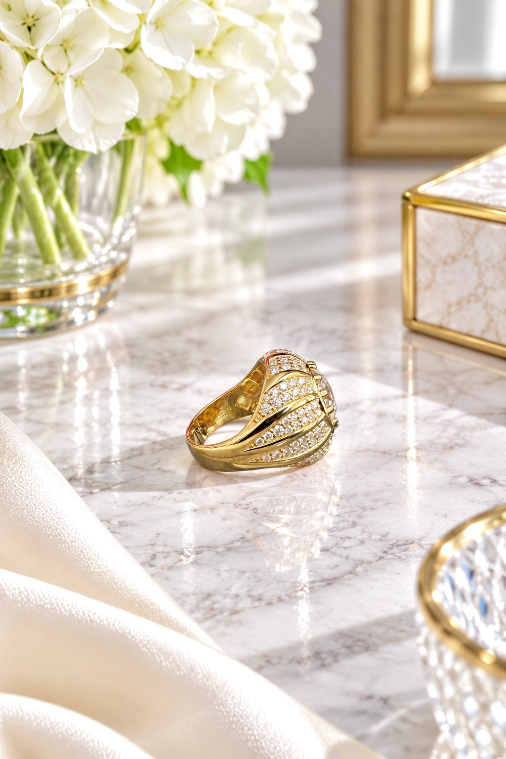 The Grand Bombé Ring