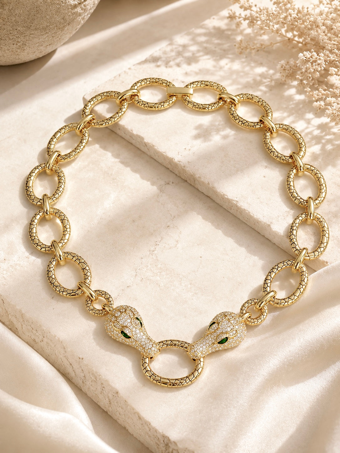 The Alligator Sovereign Choker
