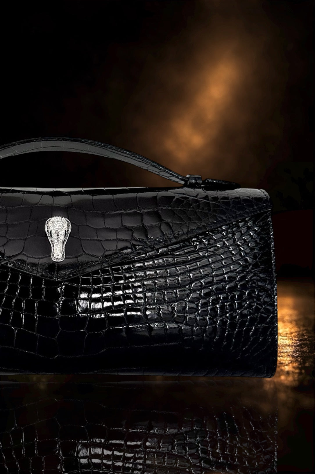 The Alligator Sovereign - The Minnie Pochette in Black Onyx Alligator