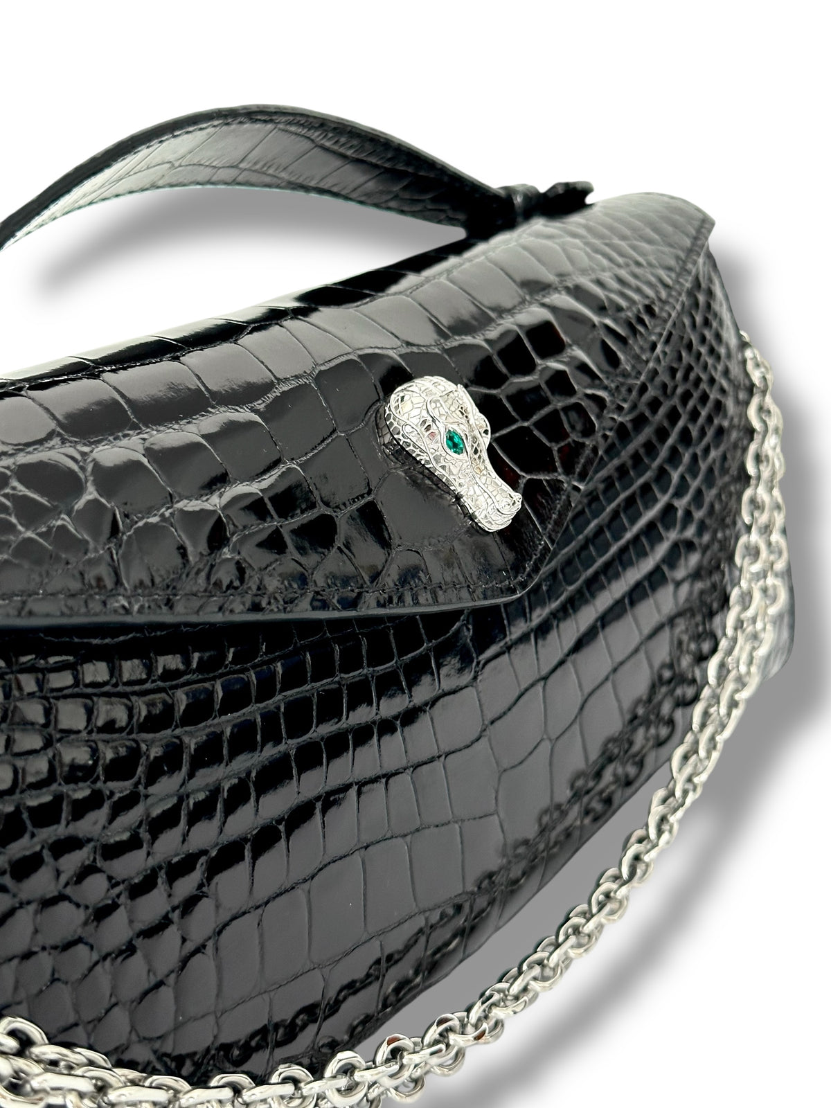 The Alligator Sovereign - The Minnie Pochette in Black Onyx Alligator