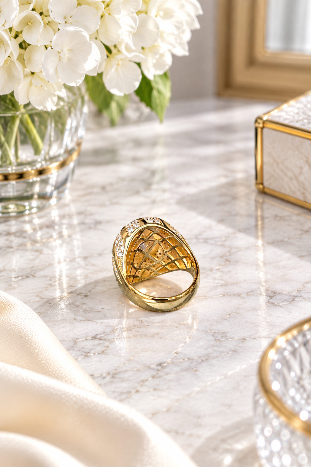 The Grand Bombé Ring